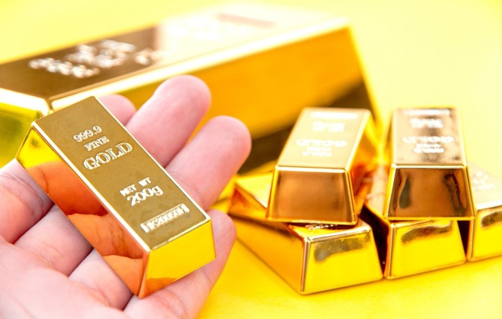Understanding The Benefits And Risks Of Including Gold In Your 401(k)